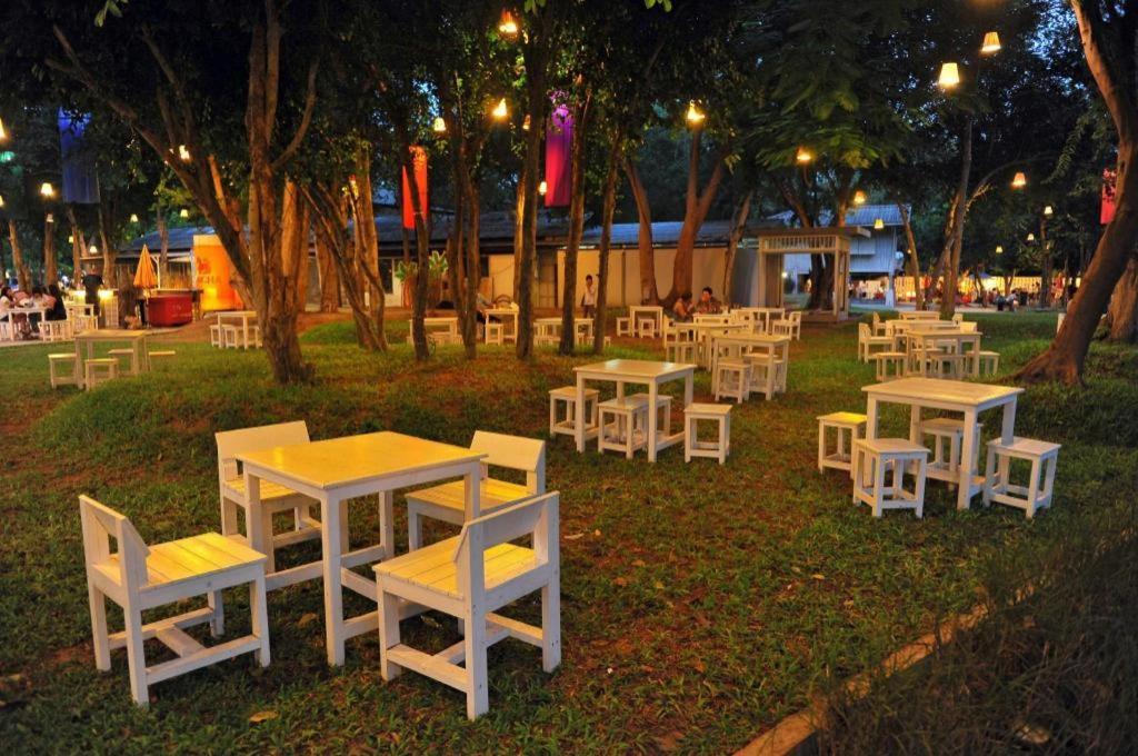 B2 Hua Hin Premier Hotel Esterno foto