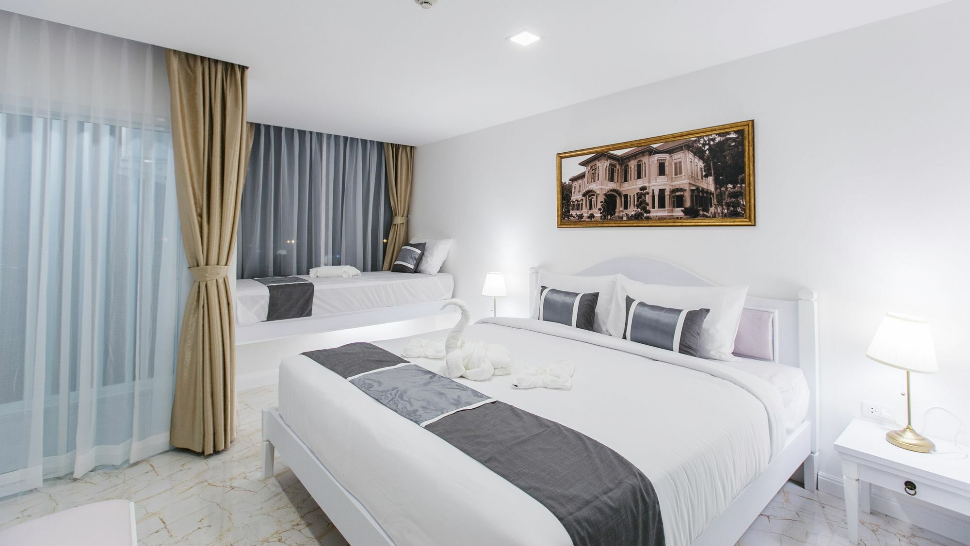 B2 Hua Hin Premier Hotel Esterno foto